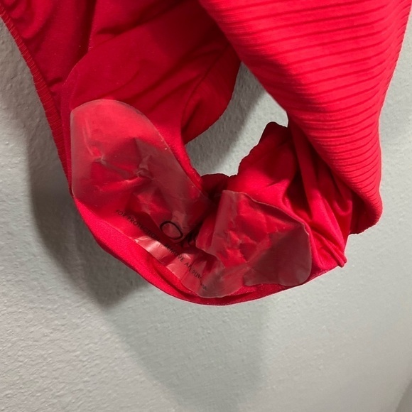 ONIA JACQUE SWIMSUIT High Risk Red New with tags size XL B45 - Picture 7 of 9